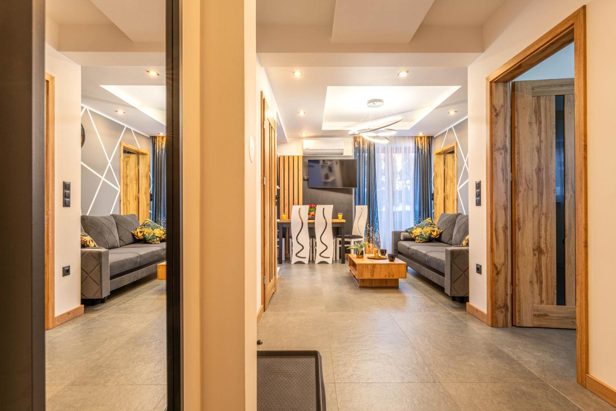 Ksiezycowe Apartamenty Spa - Mountain View By Golden Apartments, Zakopane
